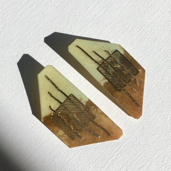 Jewelry - Vintage Gold and Resin Stud Statement Earrings